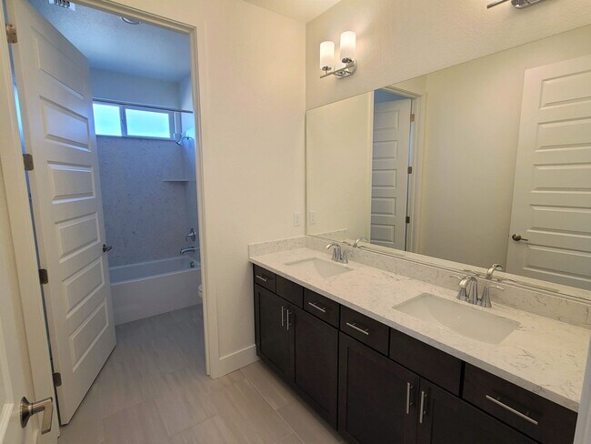 Building Photo - BEAUTIFUL BRAND NEW "NEXT-GEN" HOME W/ SOLAR & SIERRA VIEWS!!