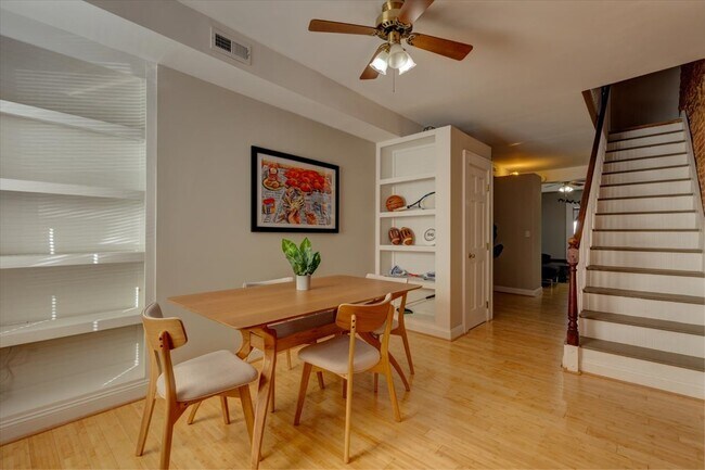 Building Photo - 1435 Covington St