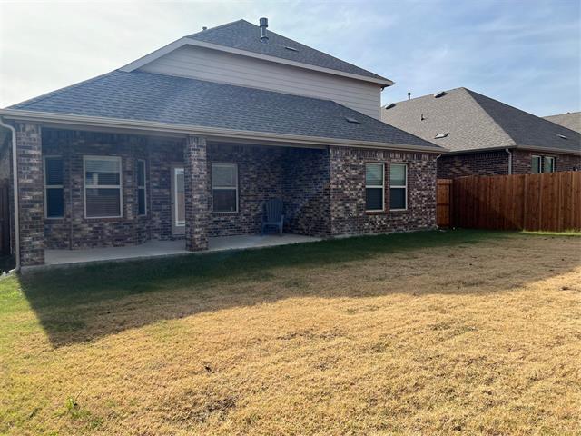 Building Photo - 10517 Breezeway Dr