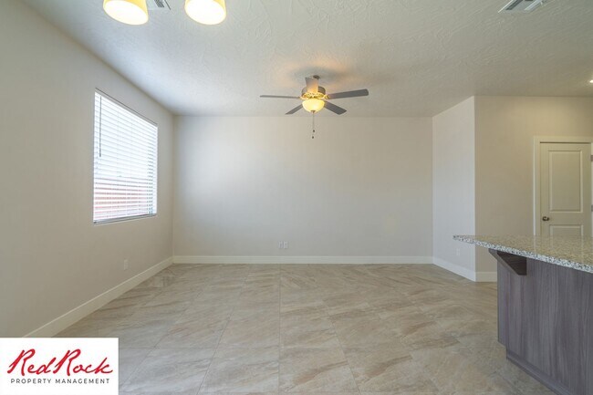 Building Photo - 1005 Tortoise Rock Dr