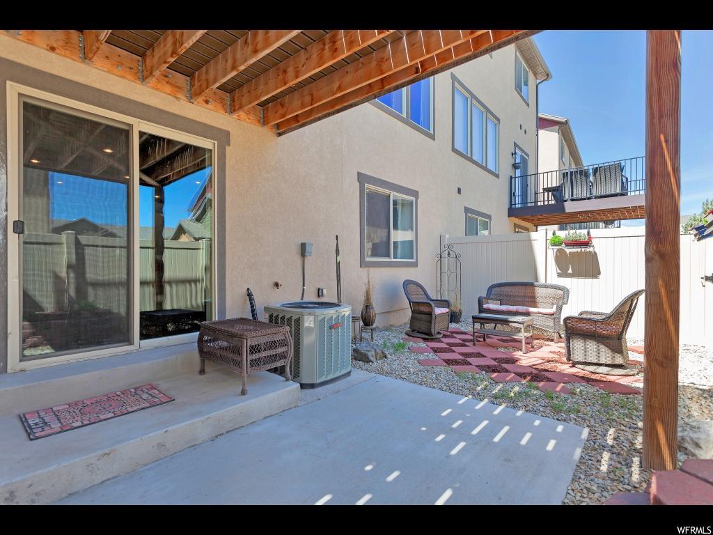 Building Photo - 1252 N Willowbrook Ln
