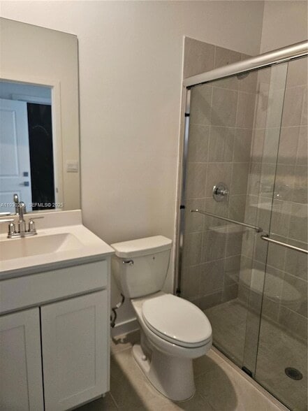 Building Photo - 157 NE 13th Cir