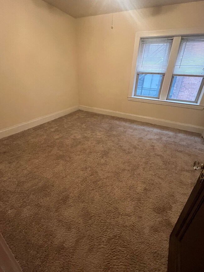 Building Photo - 12491 Cedar Rd