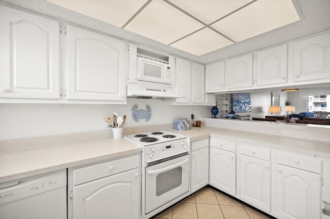 Building Photo - 909 Santa Rosa Blvd