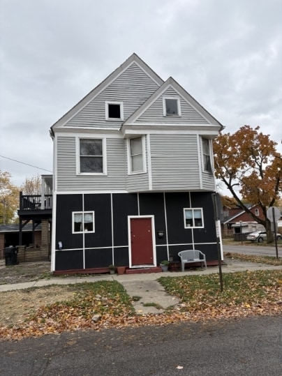 Building Photo - 3912 Archwood Ave