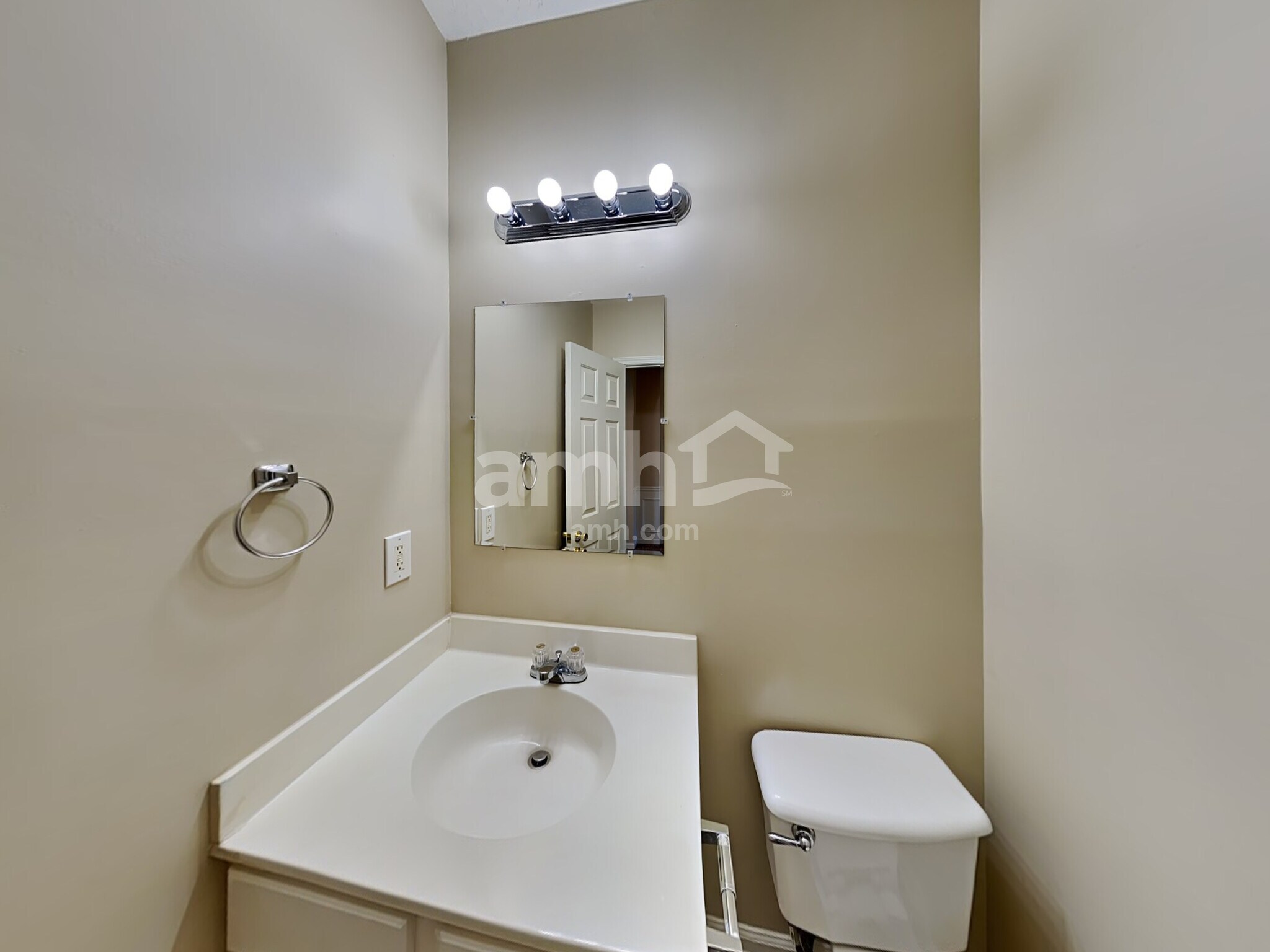 Building Photo - 5390 Spotted Fawn Ct
