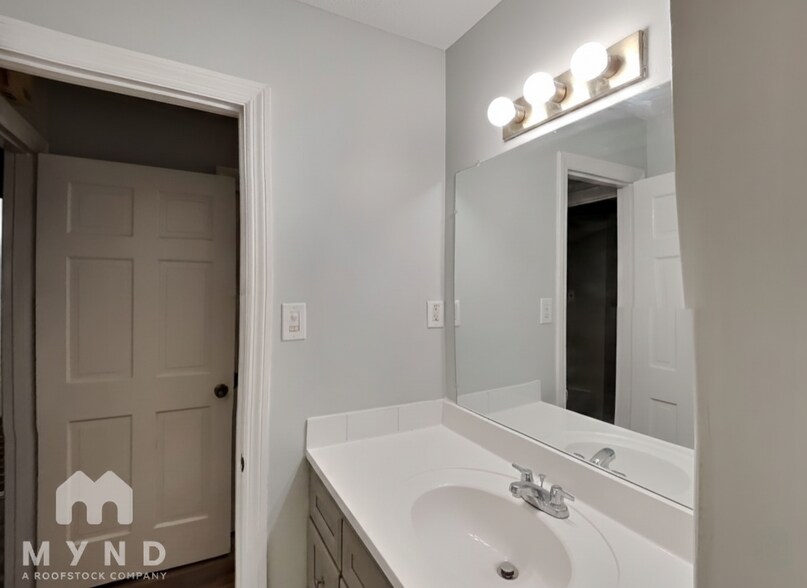 Building Photo - 3655 Old Brownsville Rd