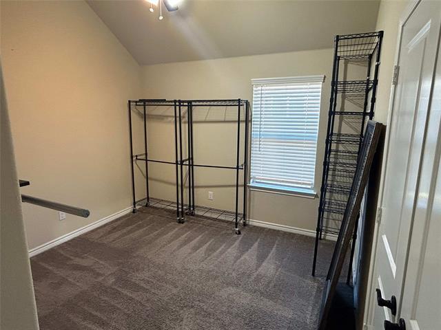 Building Photo - 1905 Sunflower Dr