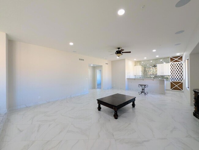 Building Photo - 27321 N Gidiyup Trail