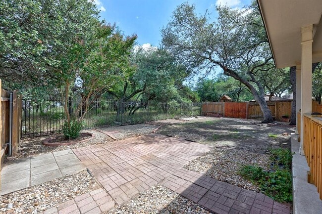 Building Photo - 3808 Noe Ln