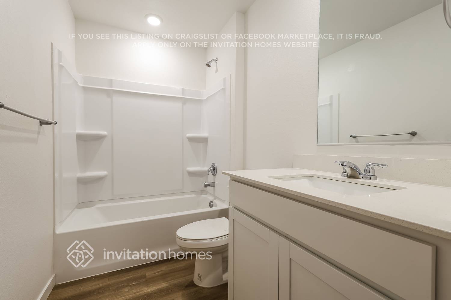 Building Photo - 287 S Uriah St