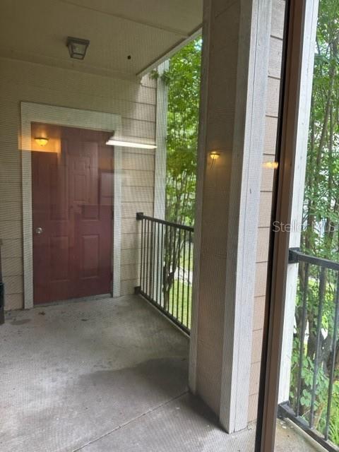 Building Photo - 1990 Erving Cir