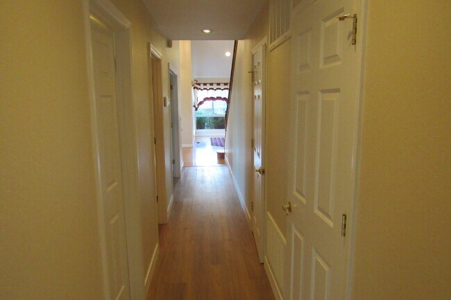 Building Photo - Gorgeous Custom Pleasanton Home in Great Location