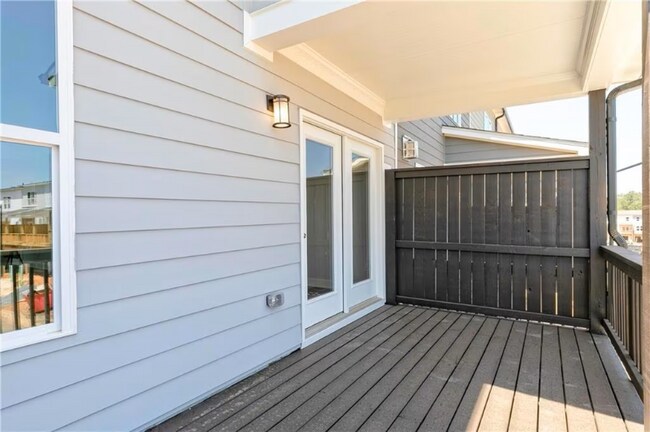 Building Photo - 504 Hardy Dr