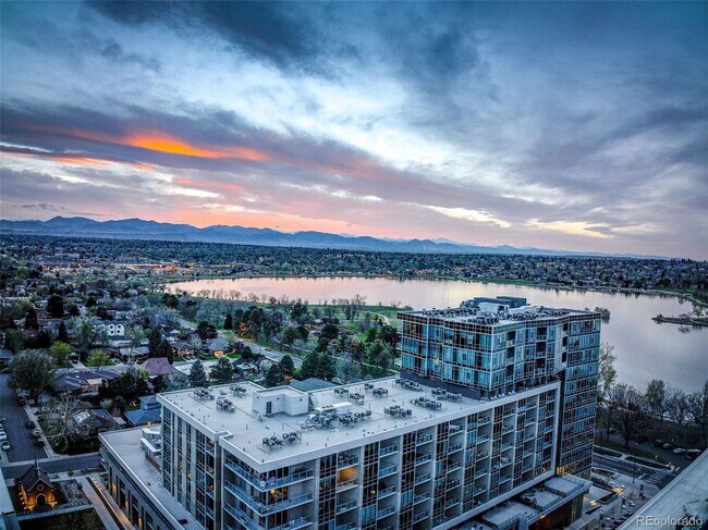 Building Photo - Stunning 2-Bedroom Condo at Sloan's Lake's Premier Lakehouse Community