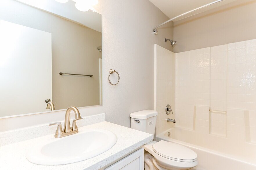 Building Photo - 941 Adobe Flat Dr