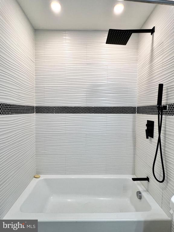 Building Photo - 1106 Wickersham Wy