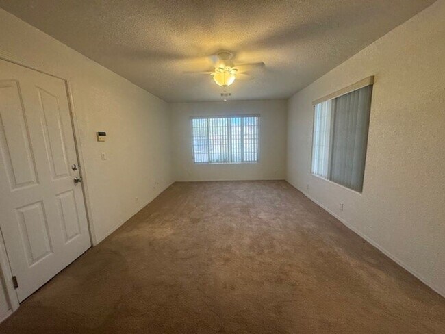 Building Photo - 2BR + 2 BONUS ROOMS with 54 foot Long Boat/Toys DEEP Garage