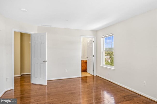 Building Photo - 2710 Stockley Ln