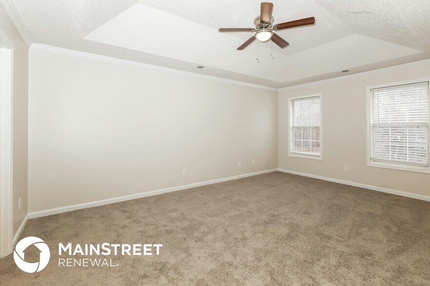 Building Photo - 3719 Upton Ct