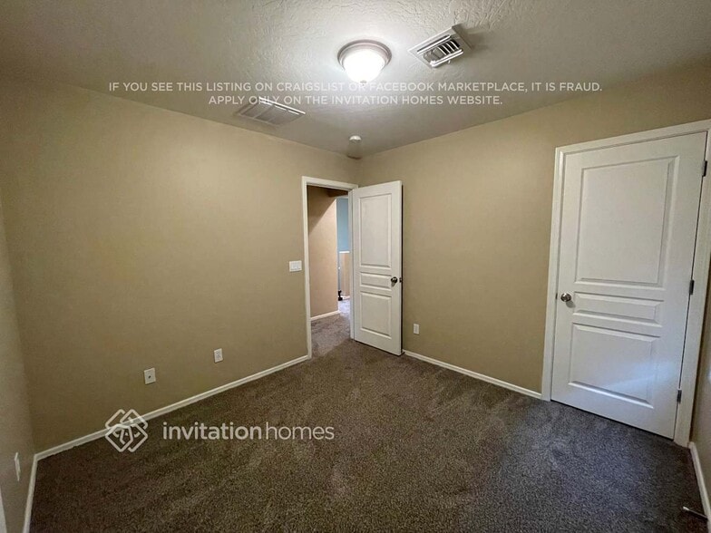 Building Photo - 451 S Hawes Rd