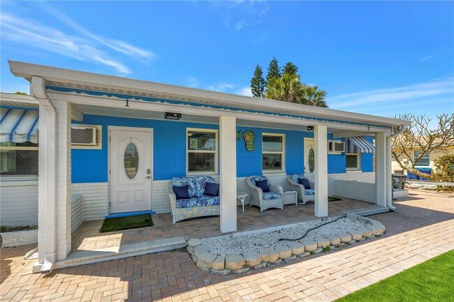 Building Photo - 6892 Gulf Winds Dr