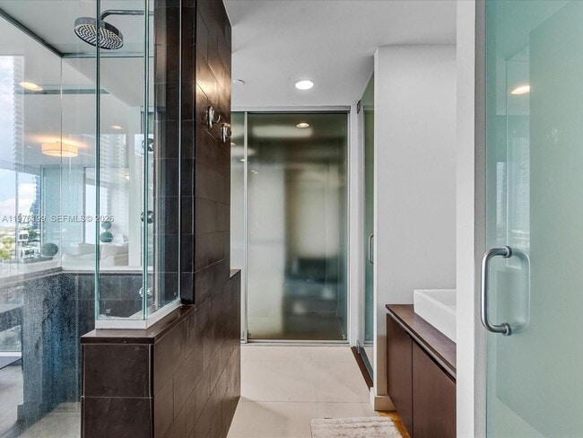 Building Photo - 1040 Biscayne Blvd