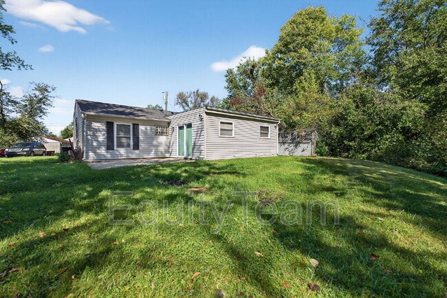 Building Photo - 10032 Regency Ct