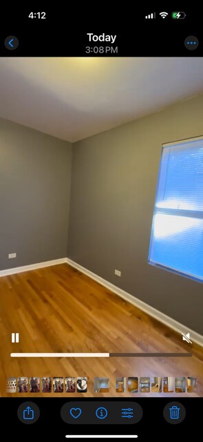 Building Photo - 647 N Hamlin Ave