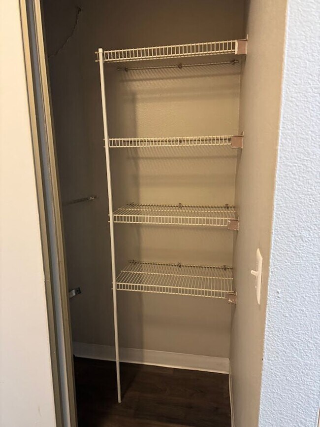 Building Photo - Everything you’ve been dreaming of is here. Come Lease today!