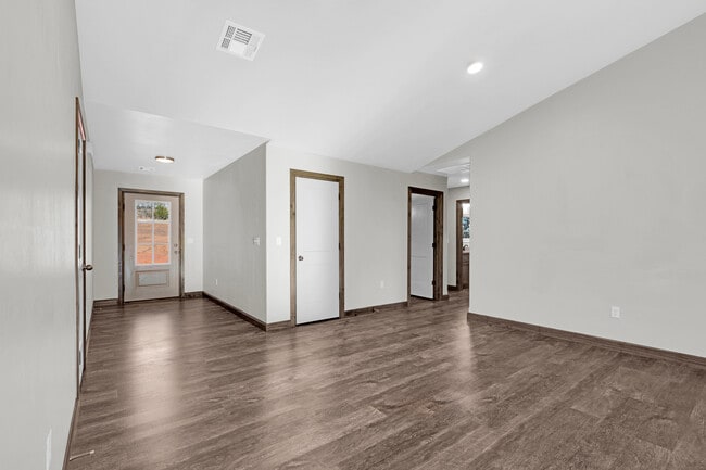 Building Photo - 12650 SE 134th St