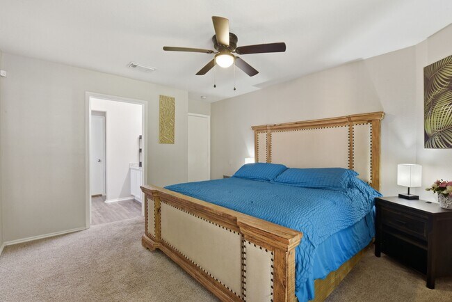 Building Photo - 9519 Maple Green Ln