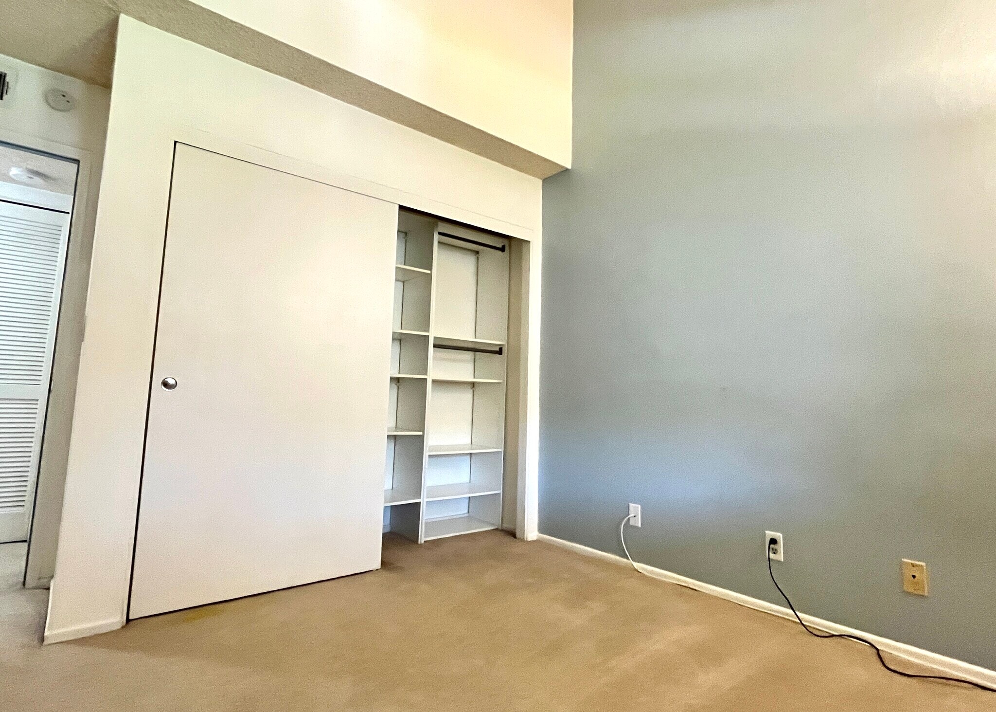 Building Photo - 26758 Claudette St