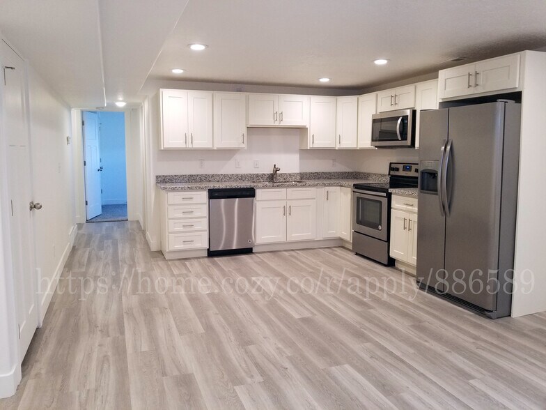 Primary Photo - 115 N 410 E St