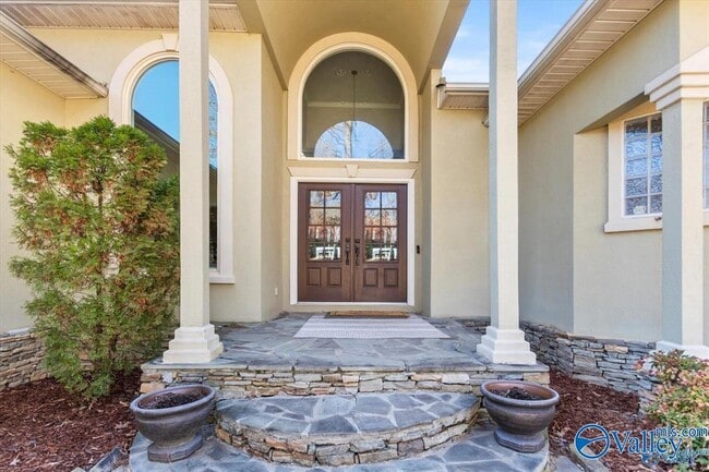 Building Photo - 5522 Cedar Mill Dr