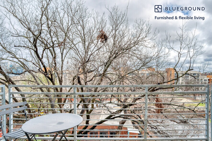 Building Photo - 1717 Toomey Rd