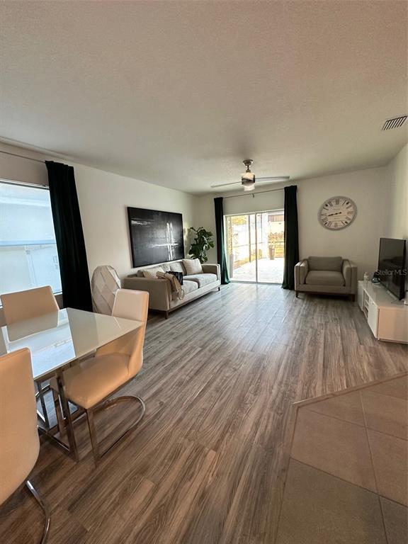 Building Photo - 11167 Leland Groves Dr