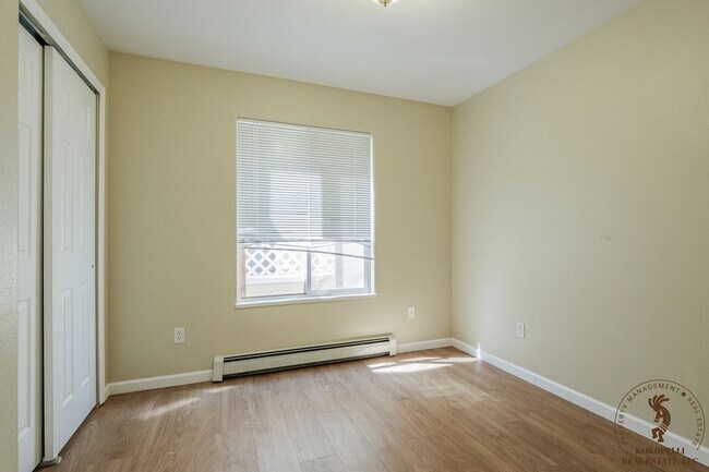 Building Photo - 519-518 29 3/8 Rd
