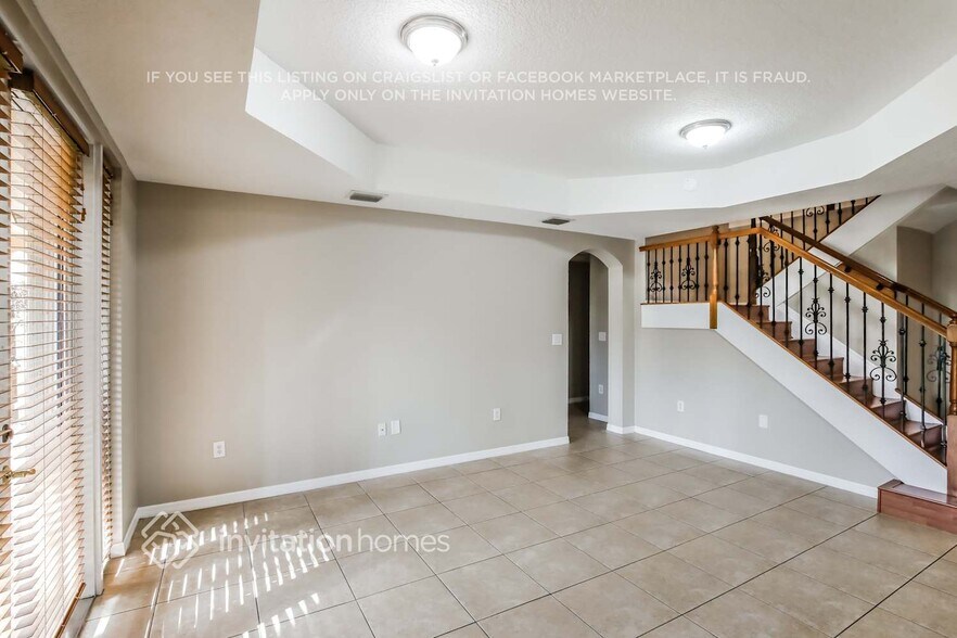 Building Photo - 3066 SW 155th Ave