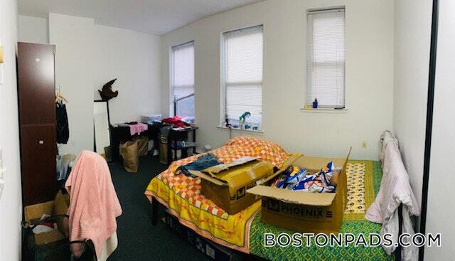 Building Photo - 774 Columbus Ave