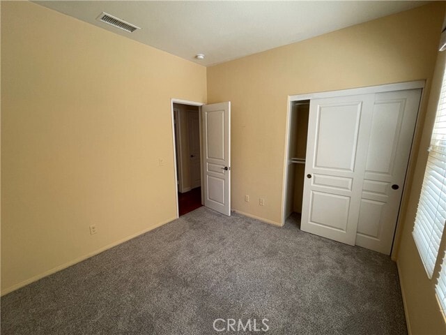 Building Photo - 11 Tall Oak