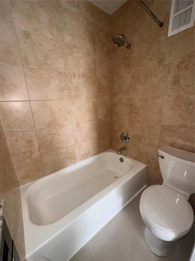 Building Photo - 15320 SW 106th Terrace