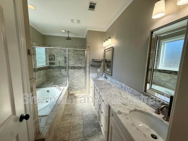 Building Photo - 4239 Windslow Dr