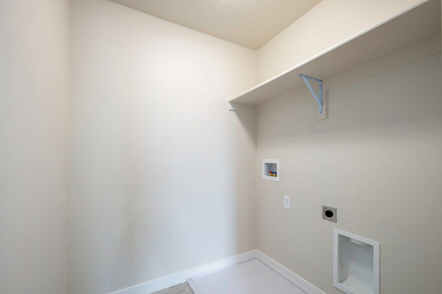 Building Photo - 12903 S Parade Trail Ct