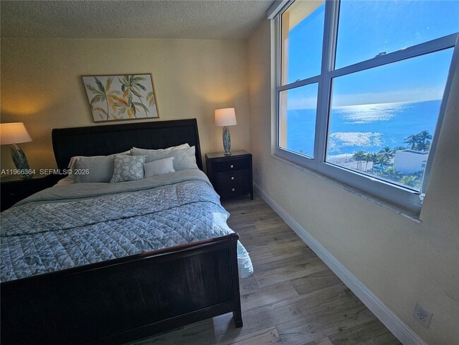 Building Photo - 2501 S Ocean Dr