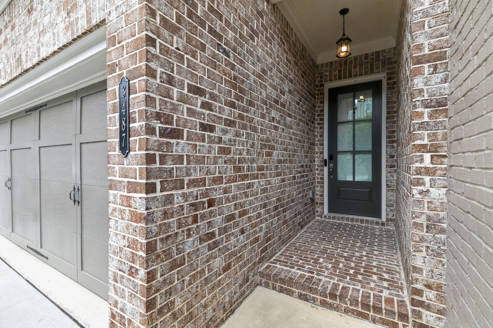 Building Photo - 3487 Fenton Dr