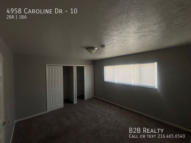 Building Photo - 4958 Caroline Dr