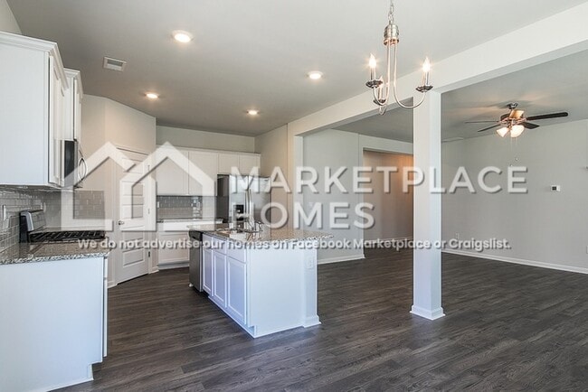 Building Photo - 997 Raghorn Rd