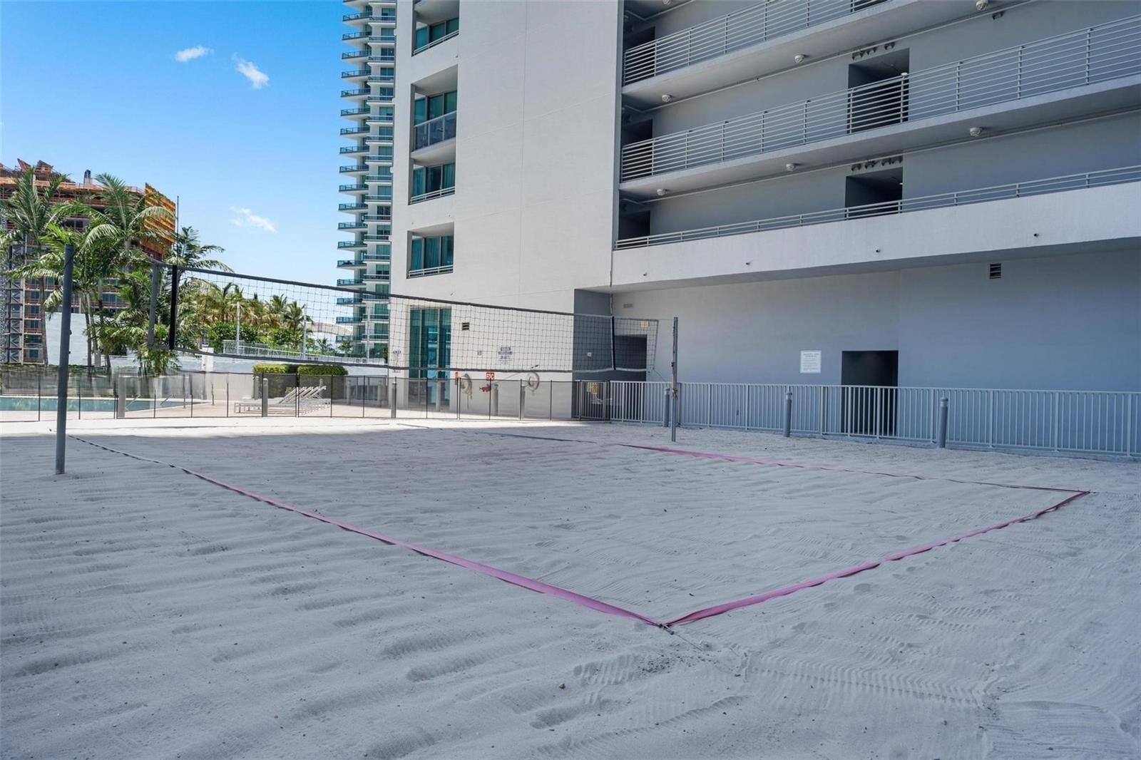 Building Photo - 888 Biscayne Blvd
