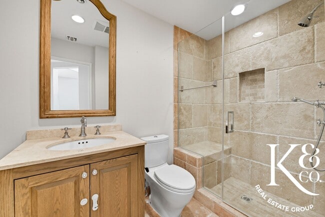 Building Photo - Immaculate 4-Bedroom Home in Sought-After ...